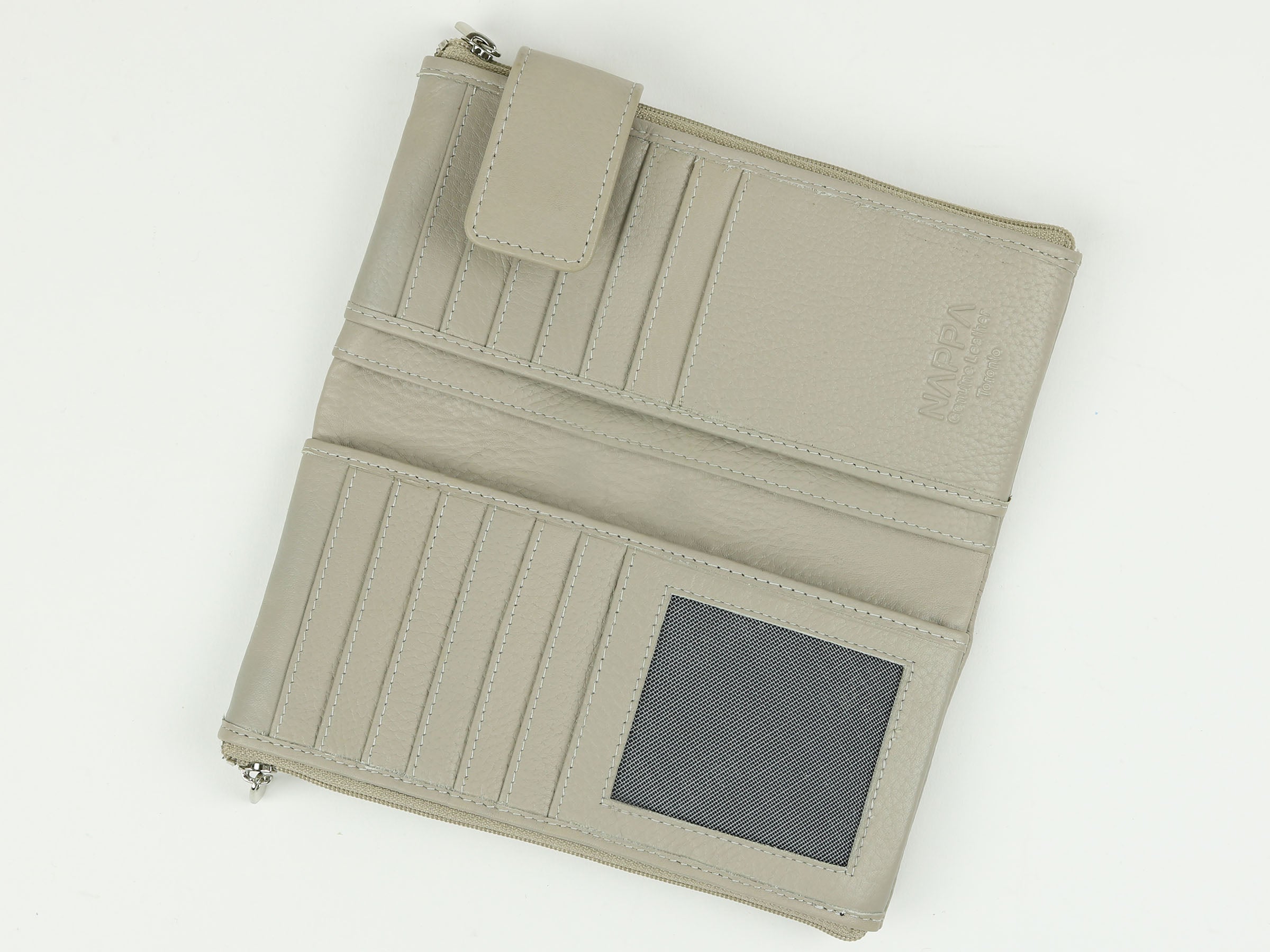 #color_taupe
